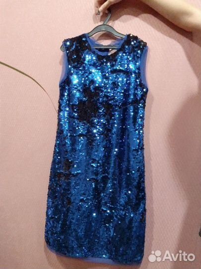 Платье на девочку