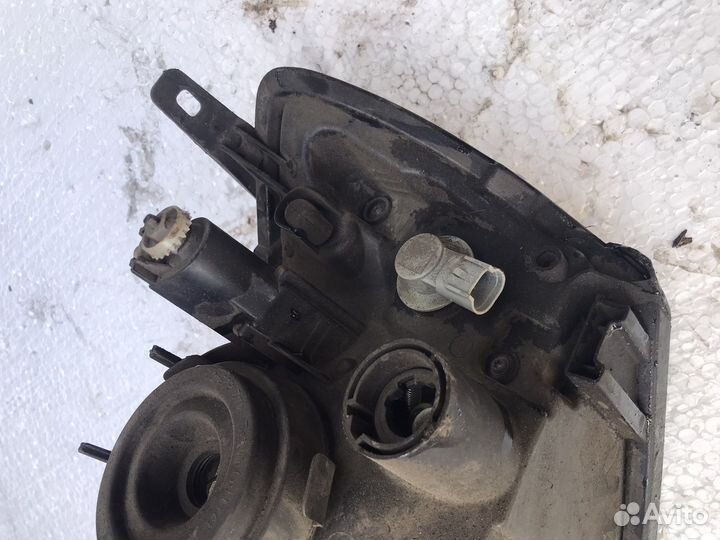 Фара правая ваз granta 1