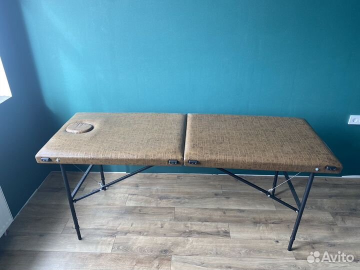 Массажный стол складной с вырезом