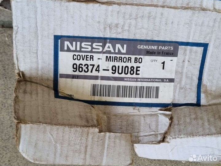 Корпус зеркала левый Nissan Note E11