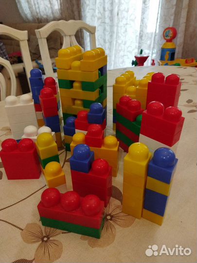 Конструктор блочный 110 шт