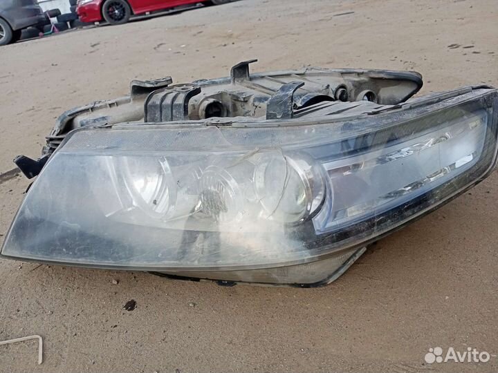 Продаю фары