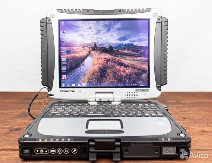 Защищённый ноутбук Panasonic Toughbook CF-19 MK8