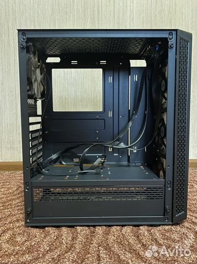 Корпус Powercase Mistral X4 Mesh cmixb-F4