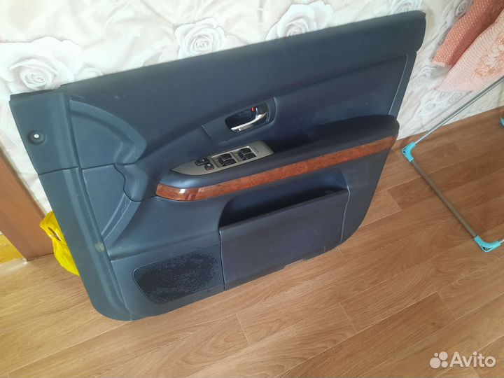 Карта двери на Toyota Harrier, Lexus rx