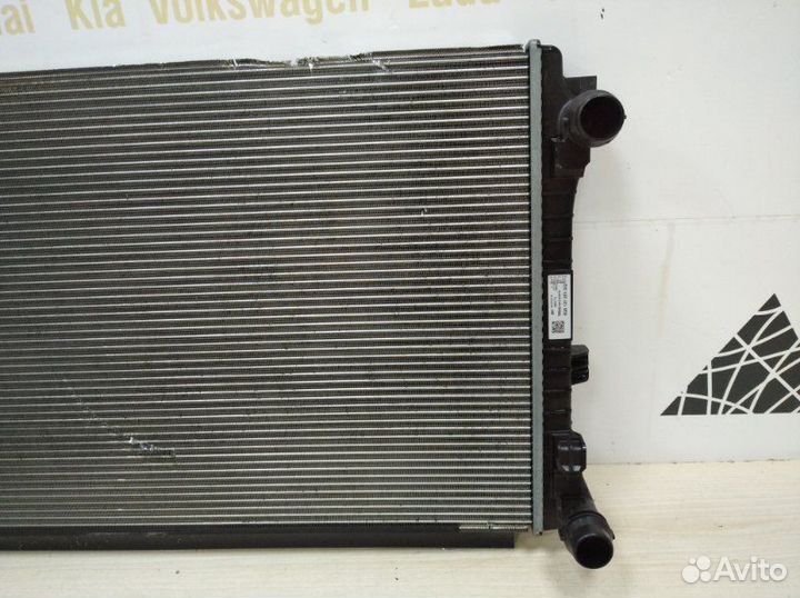 Радиатор охлаждения двигателя Volkswagen Tiguan 2