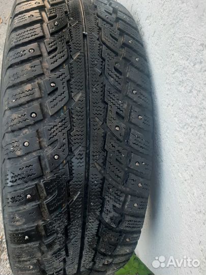 Kumho I'Zen RV Stud KC16 245/70 R16 107T