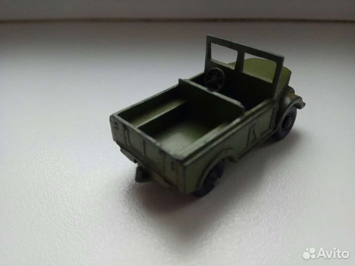 Модель автомобиля СССР Газ 69 тпз