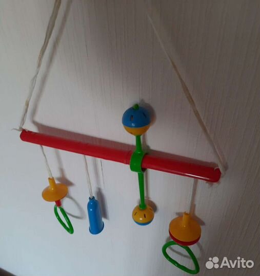 Развивающие игрушки для малышей от 0