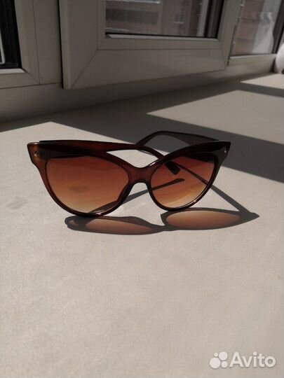 Солнцезащитные очки