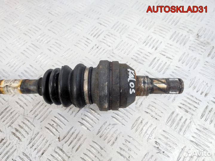 Полуось передняя левая Chevrolet Aveo T200