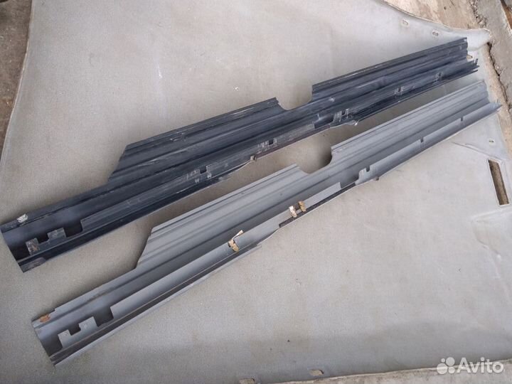 Накладка порога внутренняя левая для VW Passat B3