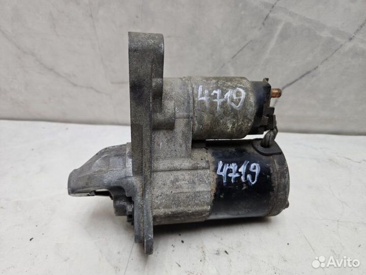 Стартер Nissan Juke 1 1.6 HR16 MT 2011