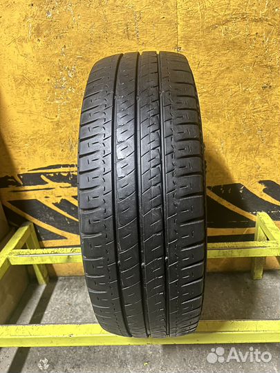 Michelin Agilis 215/65 R16C