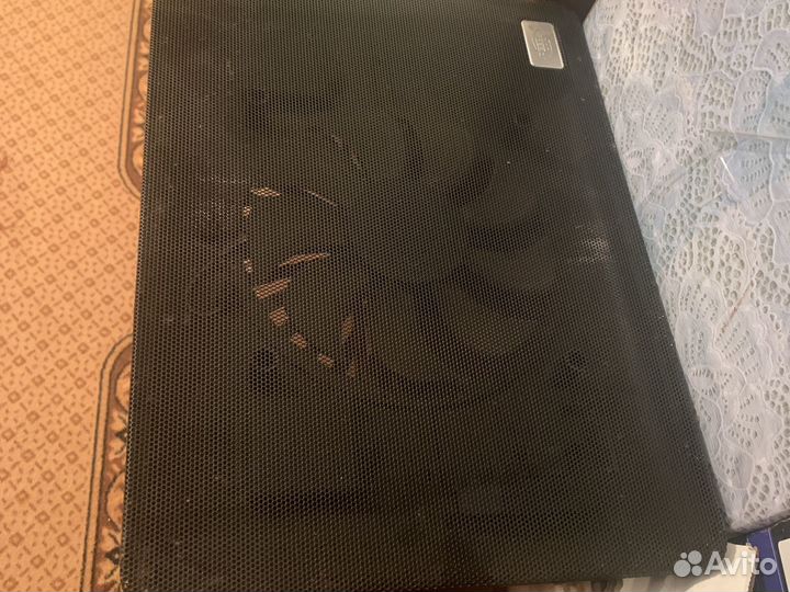 Подставка с охлаждением для ноутбука