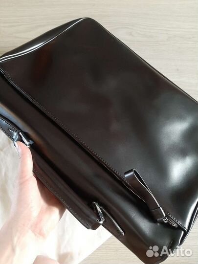 Мужской кожаный портфель Pollini