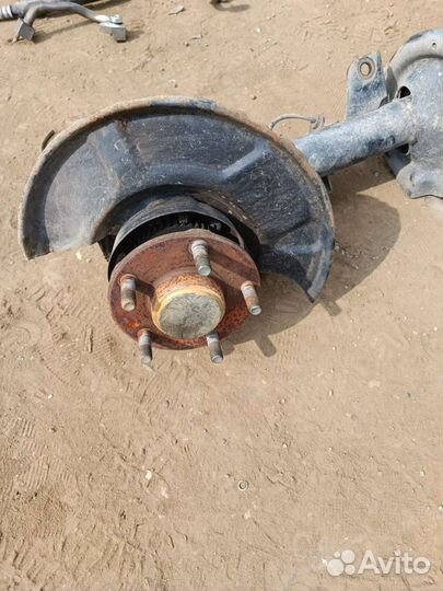 Стойки передние Инфинити Q45 2001-2006 г. Обе