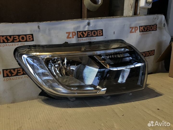 Logan 2 18-20 Оригинал бу Правая фара рестайл