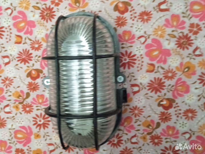 Светильник 4 штуки новые