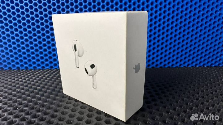 AirPods 3 (гарантия + чехол)