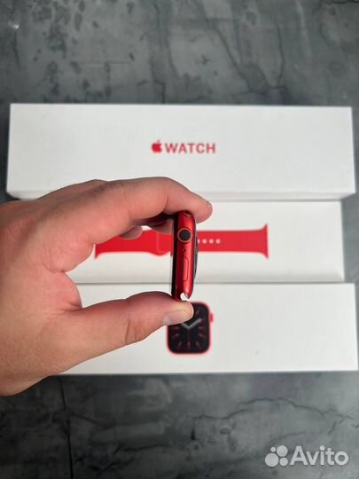 Apple Watch 6 44mm RED
