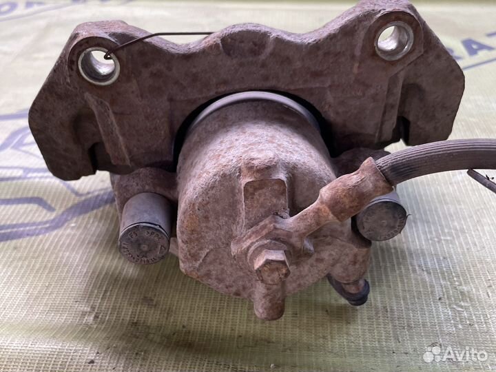 Суппорт передний левый chevrolet viva