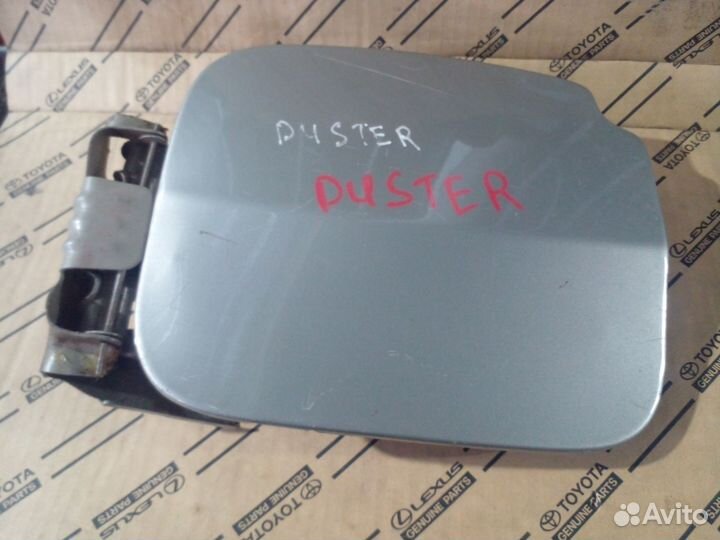 Лючок бензобака Renault Duster 1