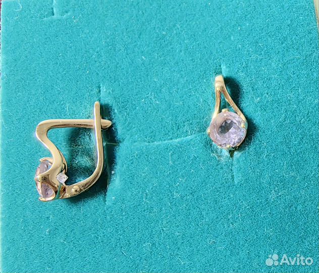 Золотые серьги