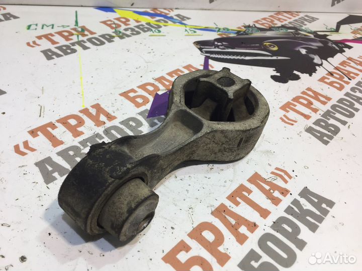 Рено Трафик Подушка двигателя нижняя (косточка)