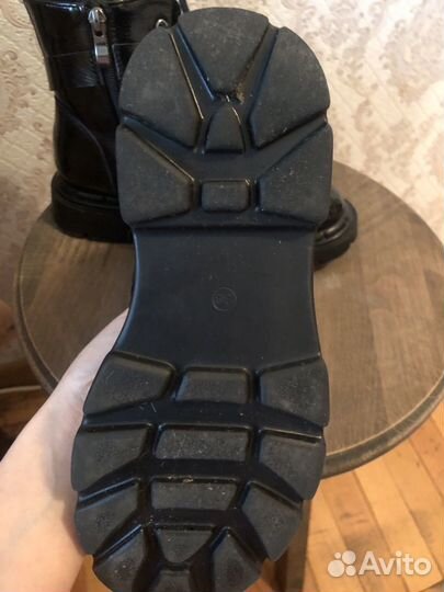 Ботинки демисезонные для девочки 38