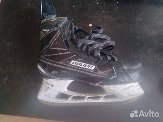 Хоккейные коньки Bauer Supreme 1s (44/45 размер)
