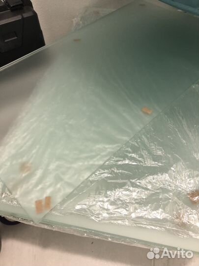 Стеклянная полка 650*350 мм - 4 штуки