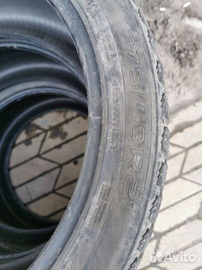 Nokian Tyres Hakkapeliitta R3 SUV 275/40 R21 и 315/35 R21 111T