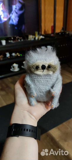 Вязанный ленивец Валентин к празднику