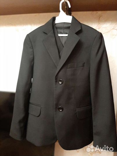 Школьный пиджак и жилетка для мальчика