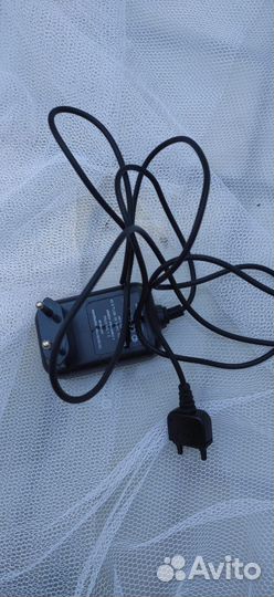 Зарядное устройство sony ericsson