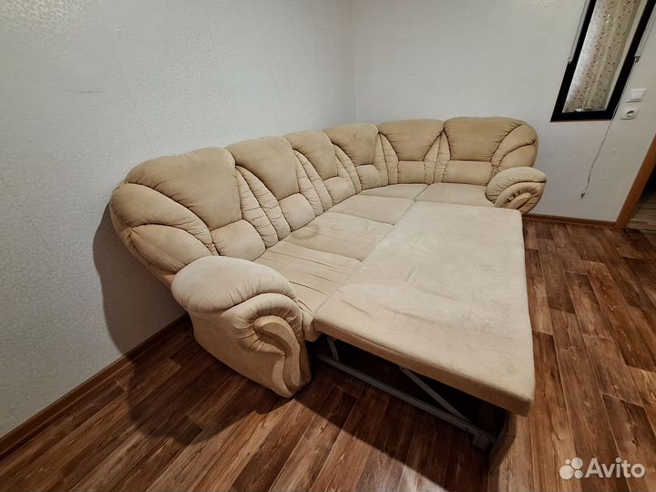 Угловой диван бу