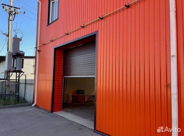 Гаражные секционные ворота с монтажом