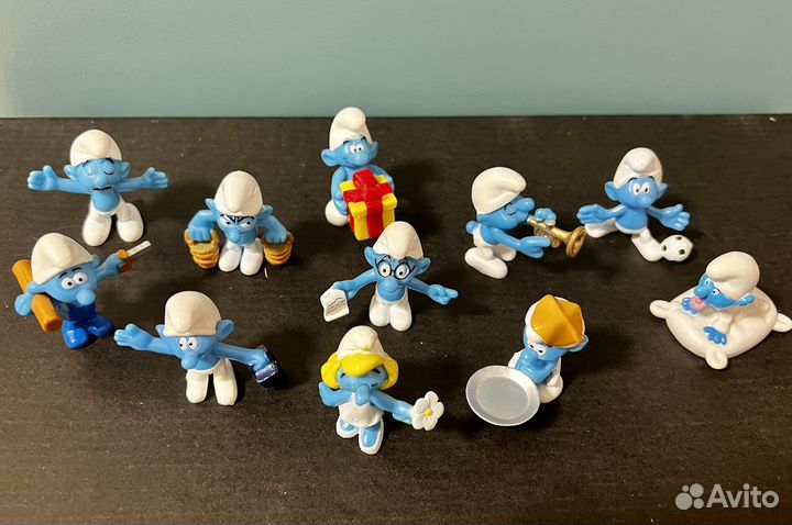 Игрушки из киндера, ленты, пятерочки