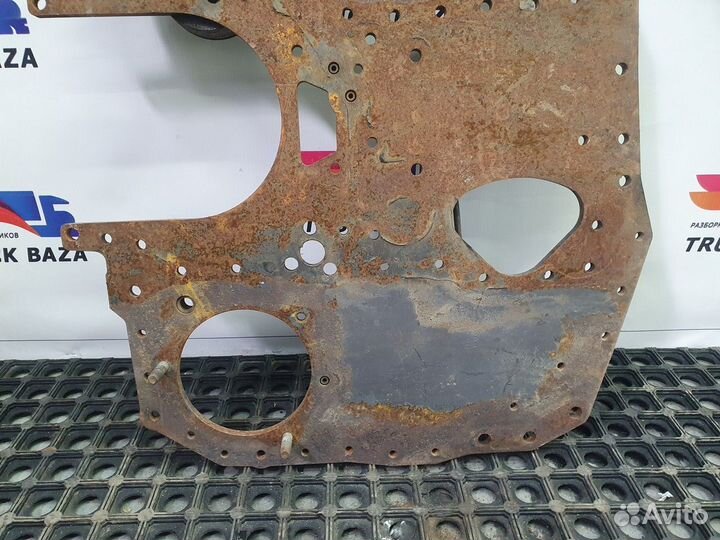 Плита двигателя