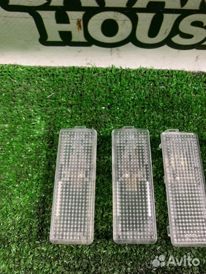 Подсветка двери Bmw 5 F10 N20B20B 2012