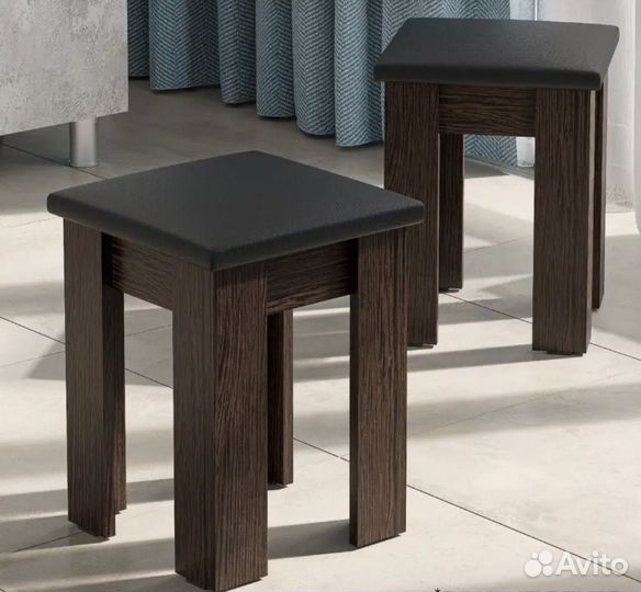 Кухонный стол и стулья комплект