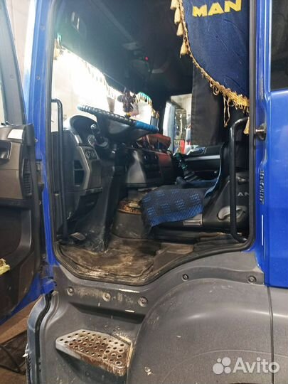 MAN TGS 33.440 6x4 BBS-WW, 2012