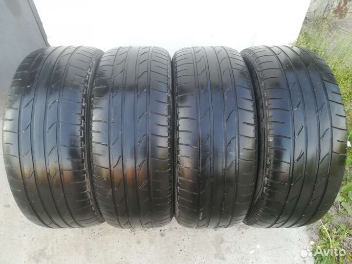 Bridgestone Dueler H/P Sport 235/55 R17