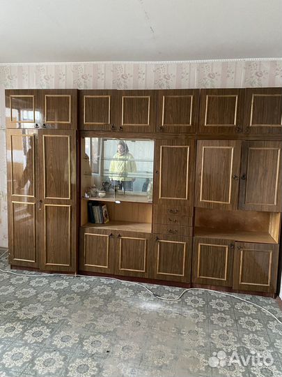 Стенка в гостиную