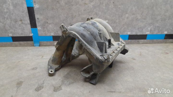 Впускной коллектор Peugeot 206 1.4 2007