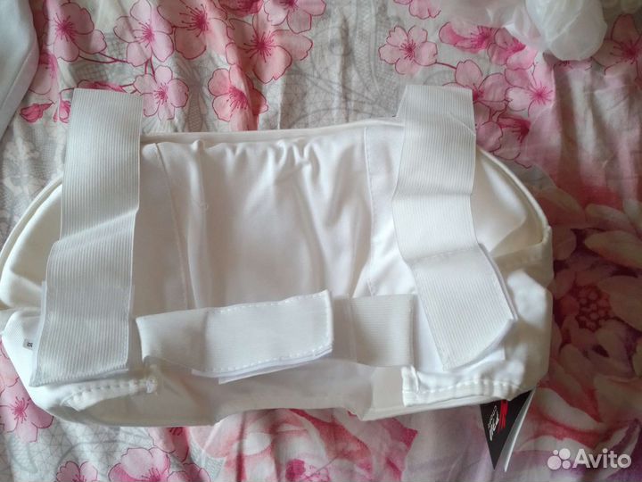 Защита груди женская