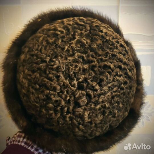 Шляпа женская, меховая. 56 р