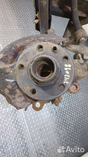 Балка подвески передняя Volkswagen Transporter 4