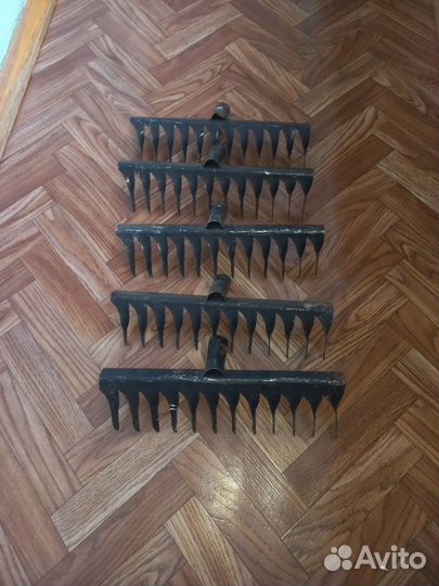 Грабли садовые